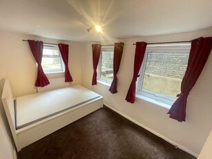 1 bedroom flat for rent in Caledonian road, London, N1