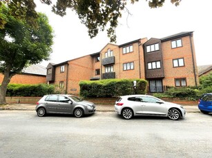 1 bedroom flat for rent in Granville Road, St. Albans, Hertfordshire, AL1