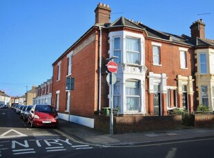 1 bedroom flat for rent in Lawrence Road, Southsea, PO5