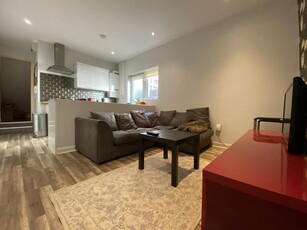 1 bedroom flat for rent in Llanbleddian Gardens, Cathays, CF24