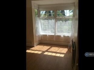 1 bedroom house share for rent in Upperton Road, Leicester, LE3