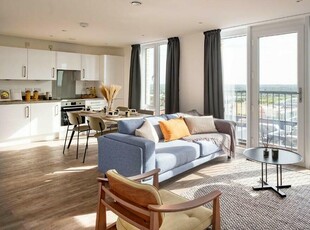 2 bedroom apartment for rent in Flat 502, The Almere, Avebury Boulevard, Milton Keynes, Buckinghamshire, MK9