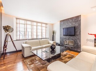 2 bedroom apartment for rent in Sloane Street Knightsbridge SW1X
