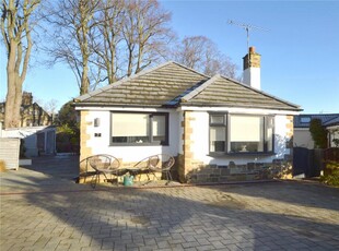 2 bedroom detached bungalow for sale in Thornhill Close, Calverley, Pudsey, West Yorkshire, LS28