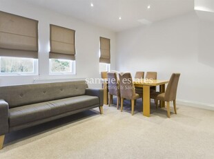 2 bedroom flat for rent in 556a Kingston Road, Raynes Park, SW20