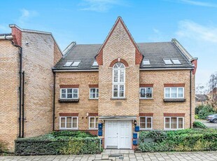 2 bedroom flat for rent in Alpine Grove, Hackney, London , E9