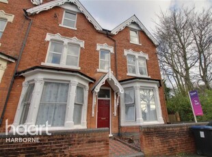 2 bedroom flat for rent in Milford Road, Harborne, B17