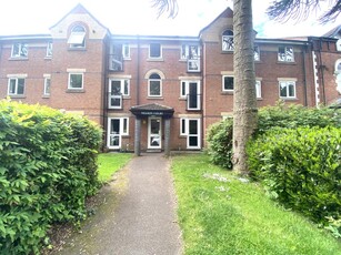 2 bedroom flat for rent in Nelson Court, Trafalgar Road, Moseley, Birmingham B13