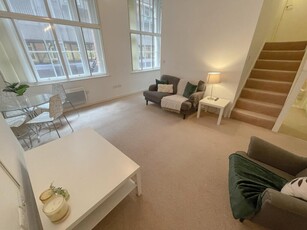 2 bedroom flat for rent in Old Hall Street, L3 9PA, , L3