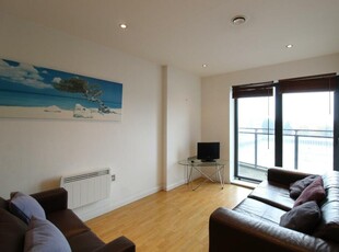 2 bedroom flat for rent in One Brewery Wharf, Leeds, UK, LS10