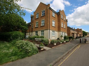 2 bedroom flat for rent in Parnell Road - Stoke Park, BS16