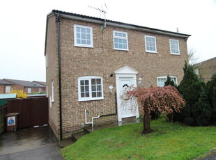 2 bedroom semi-detached house for rent in 2 Bedroom house in the popular Wigmore area. P9719, LU2