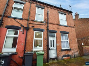 2 bedroom terraced house for rent in Marley View, Leeds, West Yorkshire, LS11