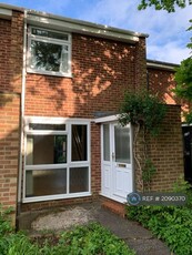 2 bedroom terraced house for rent in Marriott Close, Oxford, OX2