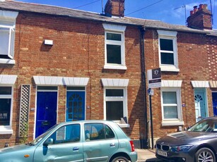 2 bedroom terraced house for rent in West Street, Osney, Oxford, OX2