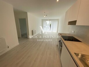 3 bedroom apartment for rent in Winter Apartments, East Acton Lane, London, W3