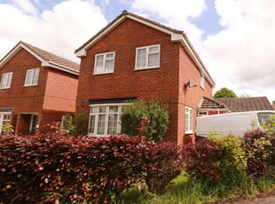 3 bedroom detached house for rent in Ripple Field, Freshbrook, Swindon, SN5