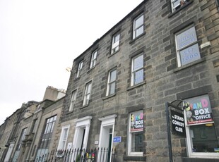 3 bedroom flat for rent in York Place, New Town, Edinburgh, EH1