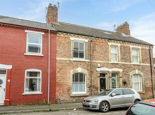 3 bedroom terraced house for rent in Wellington Street, Heslington Road, York, YO10
