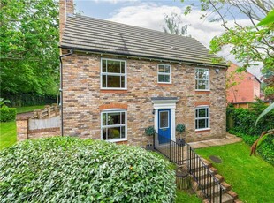 4 bedroom detached house for sale in Arthington Lane, Pool in Wharfedale, Otley, LS21