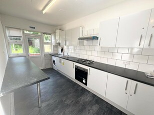 4 bedroom house for rent in Foster Street, Bristol, BS5
