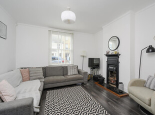 4 bedroom semi-detached house for rent in Palmerston Road, Wimbledon, SW19
