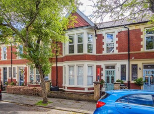 4 bedroom terraced house for rent in Amesbury Road, Penylan, CF23