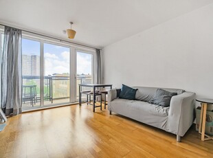 Apartment for sale - Tarves Way, SE10