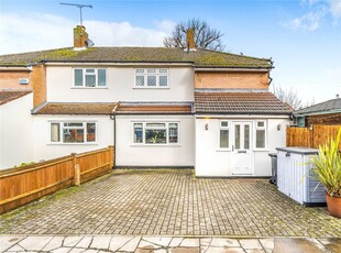 Semi-detached House for sale - Cherry Orchard Road, Kent, BR2