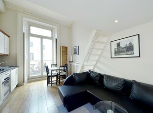 Studio flat for rent in Elvaston Place,
South Kensington, SW7