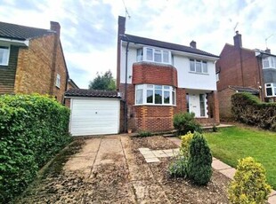 3 Bedroom Detached House For Rent In Beaconsfield