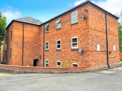 3 bedroom apartment for sale in Victoria Place, Worcester, Worcestershire, WR5
