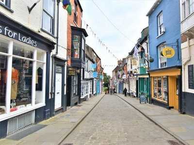 1 bedroom apartment for sale in Steep Hill, Lincoln, LN2