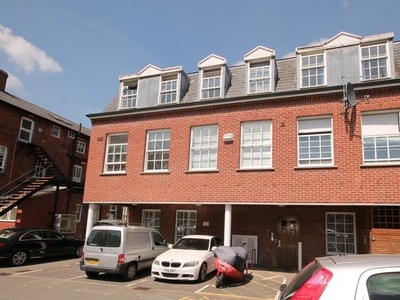 2 bedroom apartment for sale Bedford, MK40 2RT