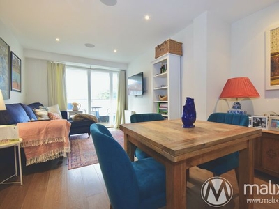 2 bedroom apartment for sale London, SW2 4DU