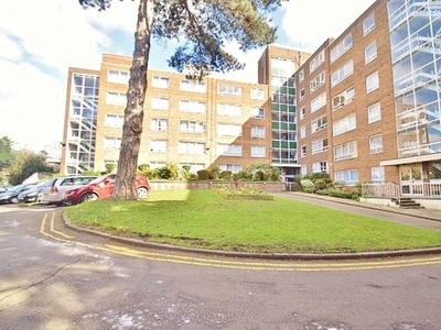 3 bedroom apartment for sale Hendon, NW4 3ST