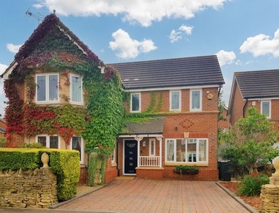 4 bedroom accessible detached house for sale Swindon, SN25 1WJ