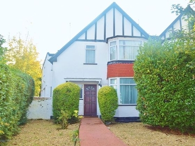 4 bedroom semi-detached house for sale Hampstead, NW11 8SJ