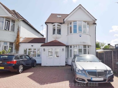 5 bedroom detached house for sale London, NW4 4NB