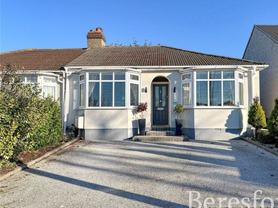 Bungalow for sale in Macdonald Avenue, Hornchurch RM11