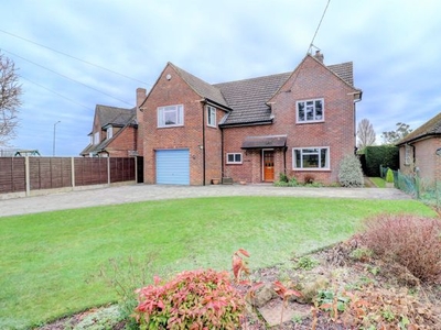 Detached house for sale in Watchet Lane, Holmer Green, High Wycombe, Bucks HP15