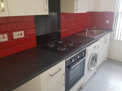 Flat to rent in 250 London Road, Leicester LE2