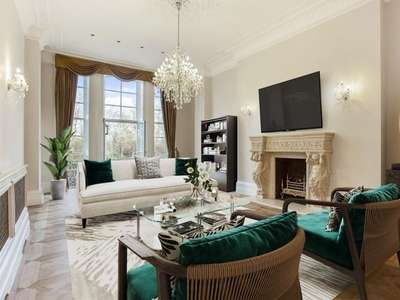Flat to rent in Albert Hall Mansions, South Kensington SW7
