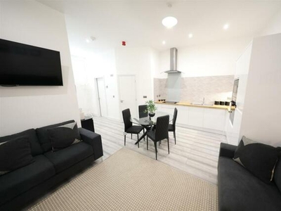 1 Bedroom Apartment For Sale In George Street