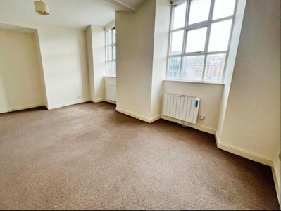 1 Bedroom Flat For Rent In Stockport, Greater Manchester