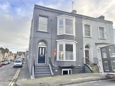 2 Bedroom Apartment For Sale In Margate