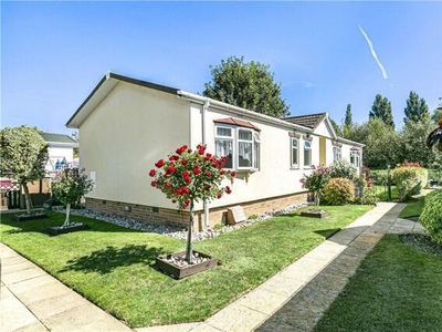 2 Bedroom Bungalow Surrey Surrey