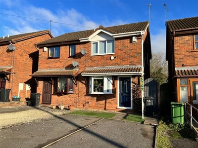 2 Bedroom Semi-detached House For Sale In Netherton, West Midlands