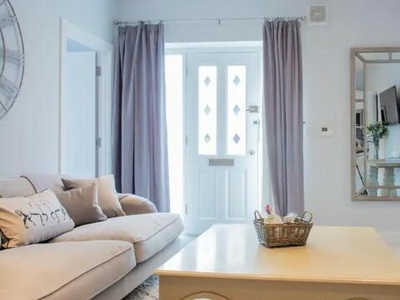 2 Bedroom Serviced Apartment For Rent In Stratford-upon-avon, Warwickshire