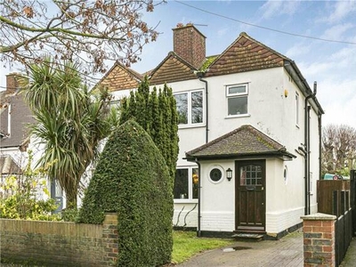 3 Bedroom Semi-detached House For Sale In Addlestone, Surrey